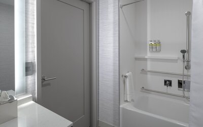 Staybridge Suites Boston Logan Airport - Revere by IHG