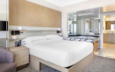 Hilton Grand Vacations Club Elara Center Strip Las Vegas