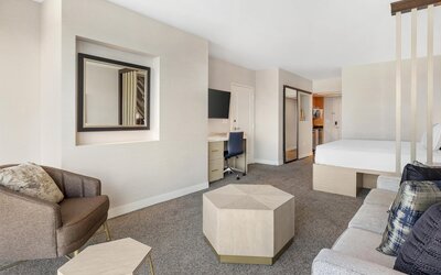 Hilton Grand Vacations Club Elara Center Strip Las Vegas