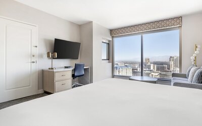 Hilton Grand Vacations Club Elara Center Strip Las Vegas