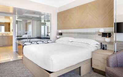 Hilton Grand Vacations Club Elara Center Strip Las Vegas