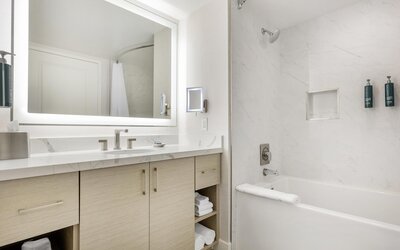 Hilton Grand Vacations Club Elara Center Strip Las Vegas