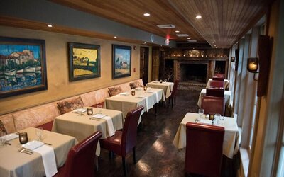 The Red Lion Inn Resort 1704