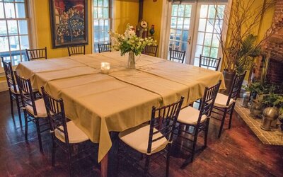 The Red Lion Inn Resort 1704