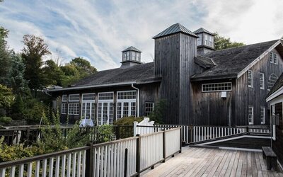 The Red Lion Inn Resort 1704
