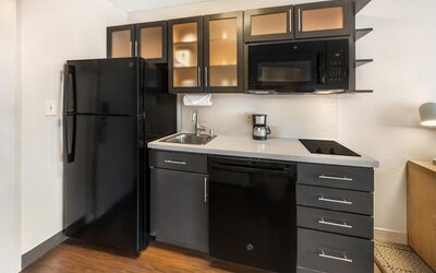 Sonesta Simply Suites Las Vegas Convention Center