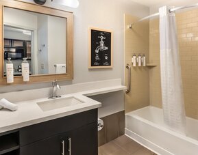 Sonesta Simply Suites Las Vegas Convention Center