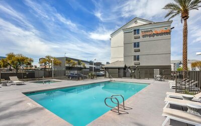 Sonesta Simply Suites Las Vegas Convention Center