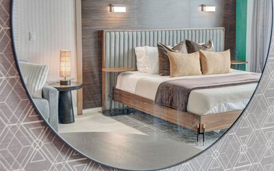 Ava's Suite 37th FLR PALMS PLACE