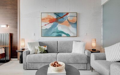 Ava's Suite 37th FLR PALMS PLACE