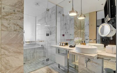 Ava's Suite 37th FLR PALMS PLACE