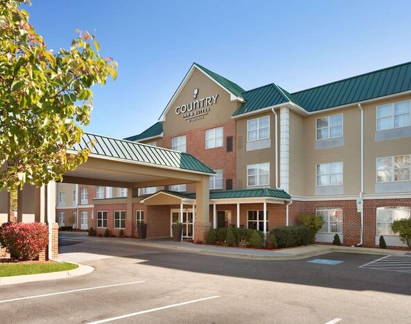 Country Inn & Suites by Radisson, Camp Springs (Andrews Air Force Base), MD