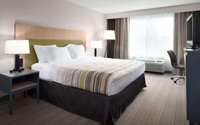 Country Inn & Suites by Radisson, Camp Springs (Andrews Air Force Base), MD