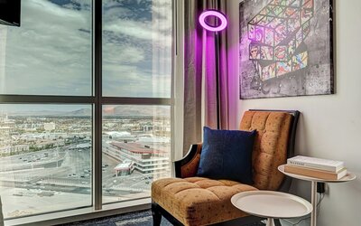 Suite Hub LV at Signature Sphere View