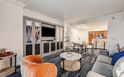 Suite Hub LV at Signature Sphere View