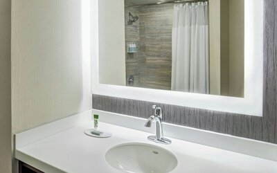 Courtyard by Marriott Boston Downtown