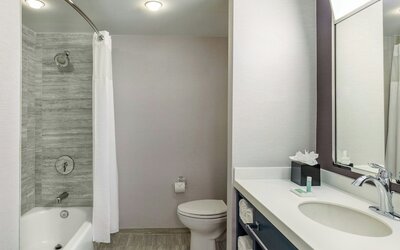 Courtyard by Marriott Boston Downtown