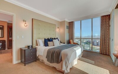 Suite Hub LV at Signature Sphere View