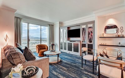 Suite Hub LV at Signature Sphere View