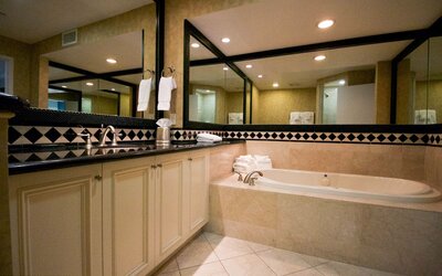 Best Western Plus Casino Royale - Center Strip