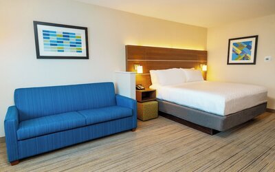 Holiday Inn Express & Suites Las Vegas - E Tropicana by IHG