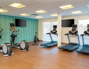 Holiday Inn Express & Suites Las Vegas - E Tropicana by IHG
