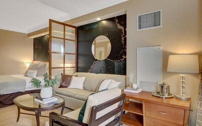 Deluxe Balcony Strip View Suite