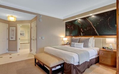 Deluxe Balcony Strip View Suite