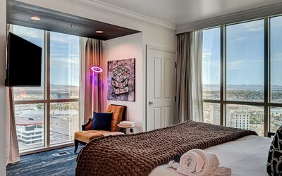 Deluxe Balcony Strip View Suite