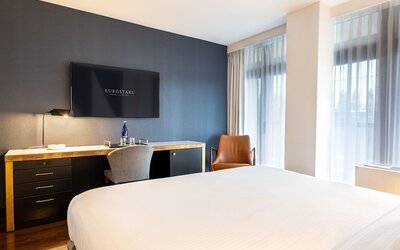 Premier Suite, 1 King Bed, Terrace (Executive | 2 Pax)