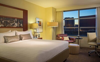 Renaissance Las Vegas Hotel