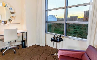 Renaissance Las Vegas Hotel