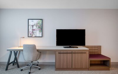 Hilton Garden Inn Boston Logan Airport