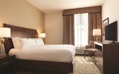 Hilton Garden Inn Boston Logan Airport