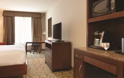 Hilton Garden Inn Boston Logan Airport