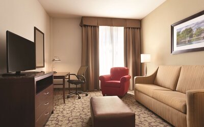 Hilton Garden Inn Boston Logan Airport