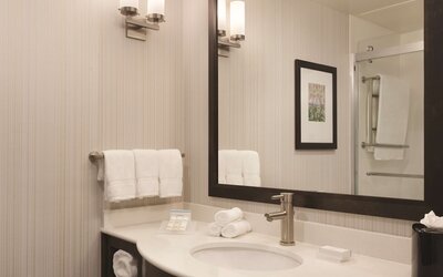 Hilton Garden Inn Boston Logan Airport