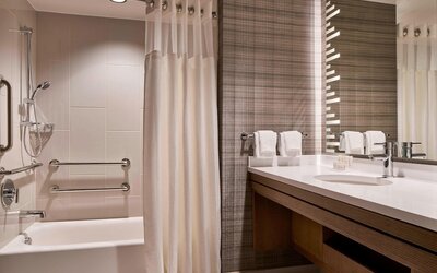 Courtyard by Marriott Washington Downtown/Convention Center