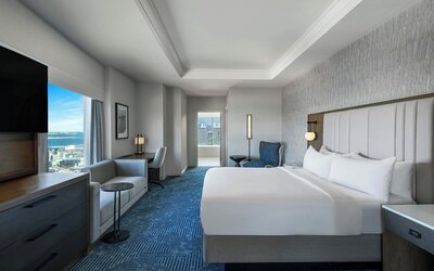 Renaissance® Boston Seaport District