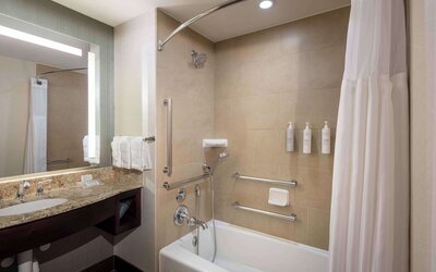 Hilton Garden Inn Washington DC/Georgetown Area
