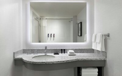 Renaissance® Boston Seaport District