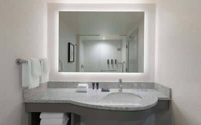 Renaissance® Boston Seaport District