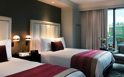 Hotel Commonwealth