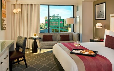 Hotel Commonwealth