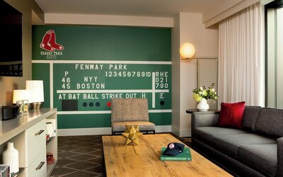 Hotel Commonwealth