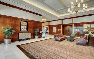 The Deuce's Wild at Signature Hotel