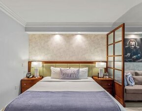 The Deuce's Wild at Signature Hotel