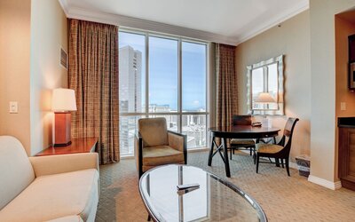Classic Suite Signature Resort Pool View
