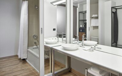 AC Hotel by Marriott National Harbor Washington, D.C. Area