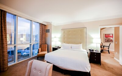 StripViewSuites Two Bedroom at Signature